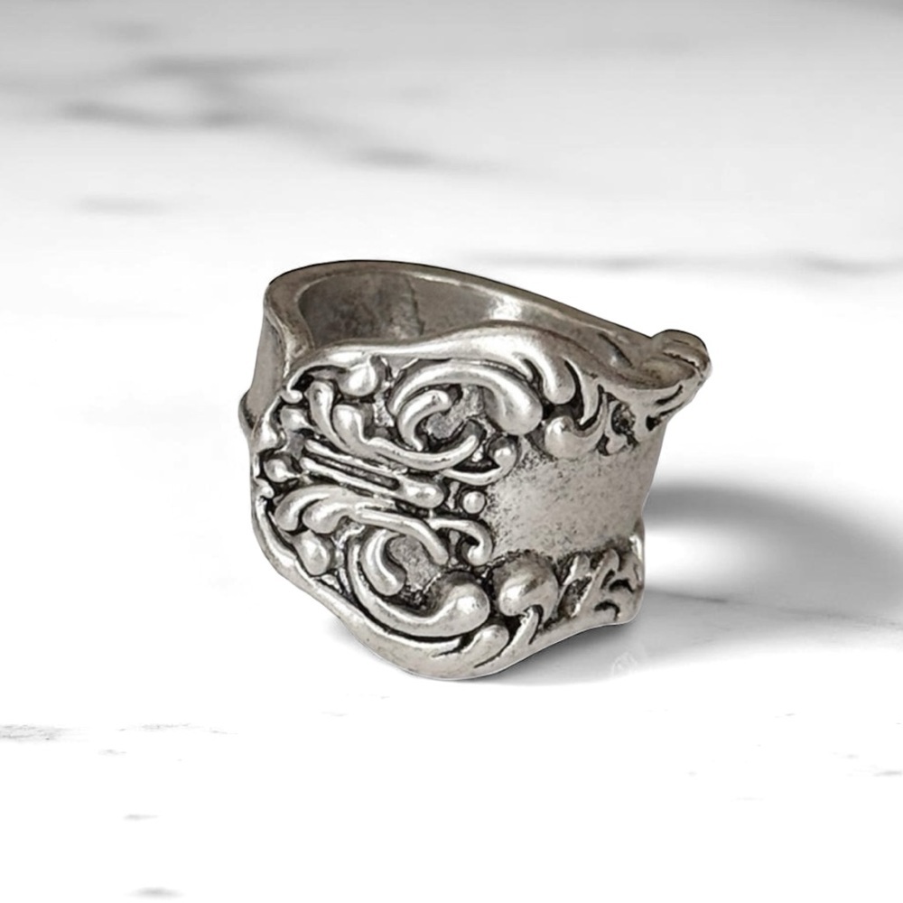 5 For $25💫Trendy Modish Silver Spoon Ring